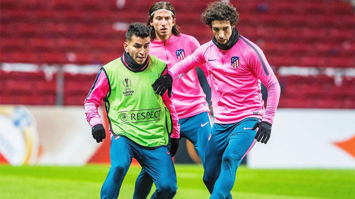 Correa y Vrsaljko, los dos positivos; el Atlético viaja el martes a Lisboa