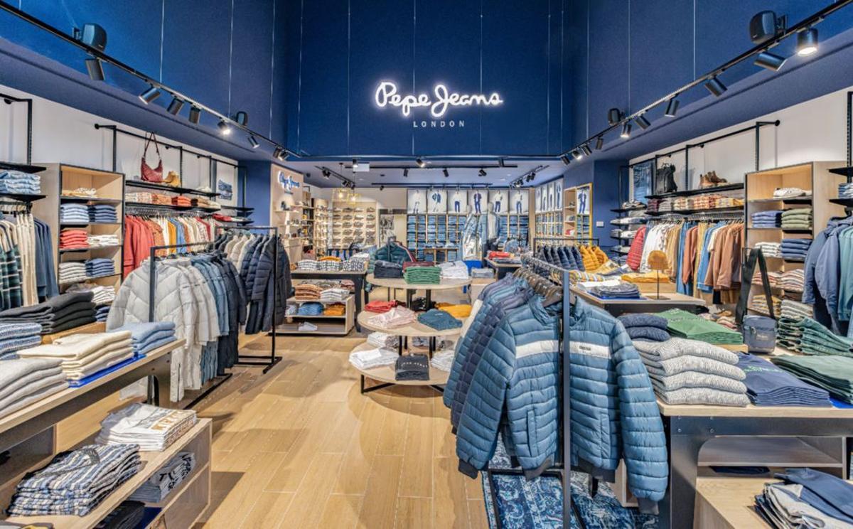 Una tienda Pepe Jeans en el centro comercial La Roca