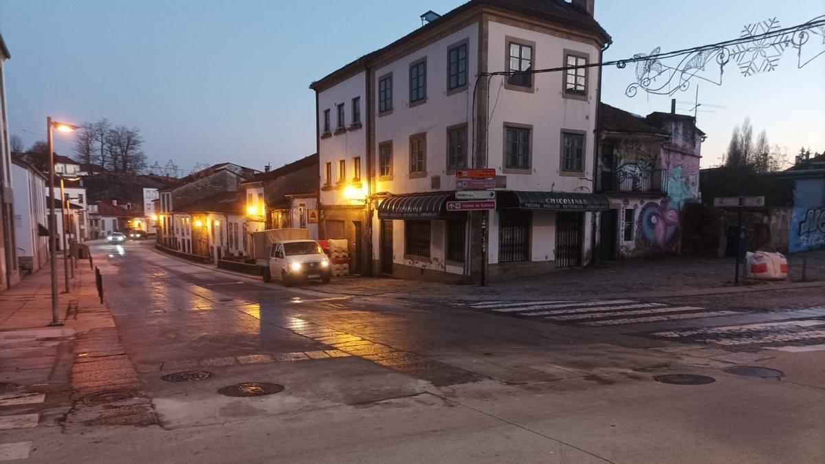Estado da rúa de Castrón Douro despois da intervención no último tramo