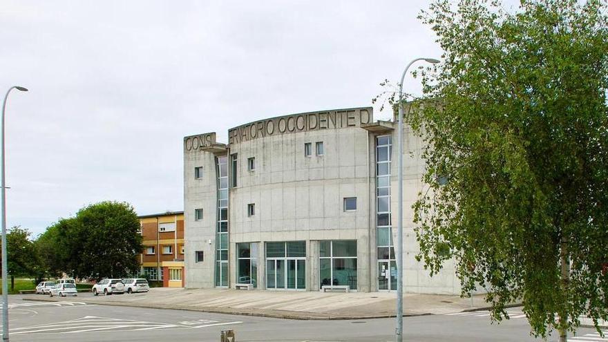 Luarca sirve el homenaje a la Mujer Rural