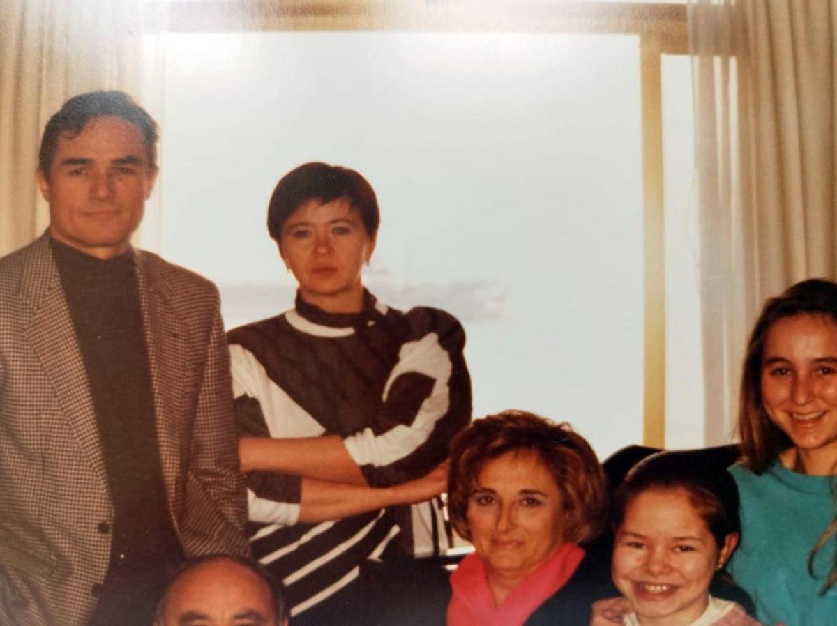 Paula Coronas, con su maestro, el ruso Anatoli Povzoun, en El Escorial.