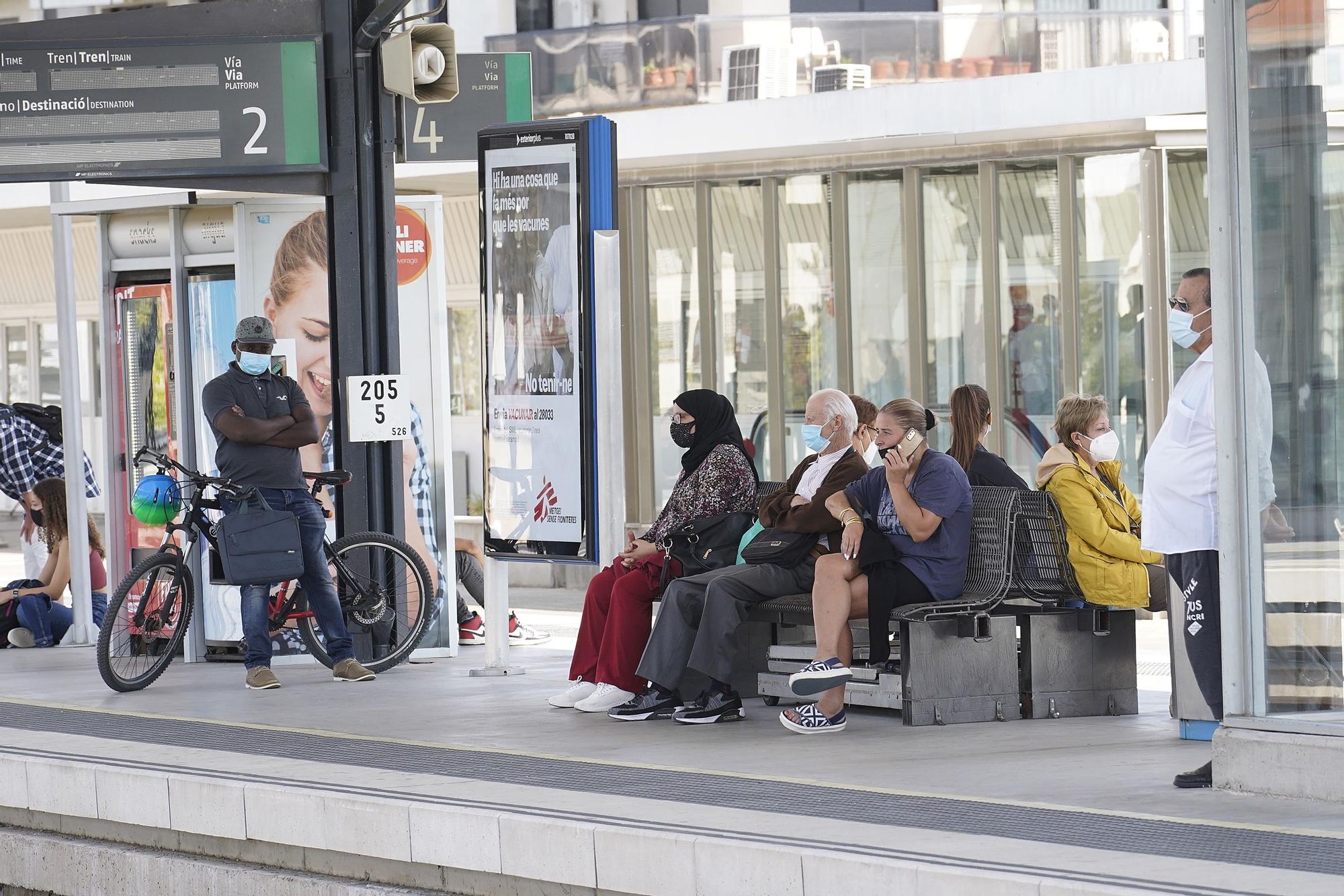 La vaga de Renfe porta el caos ferroviari a Girona