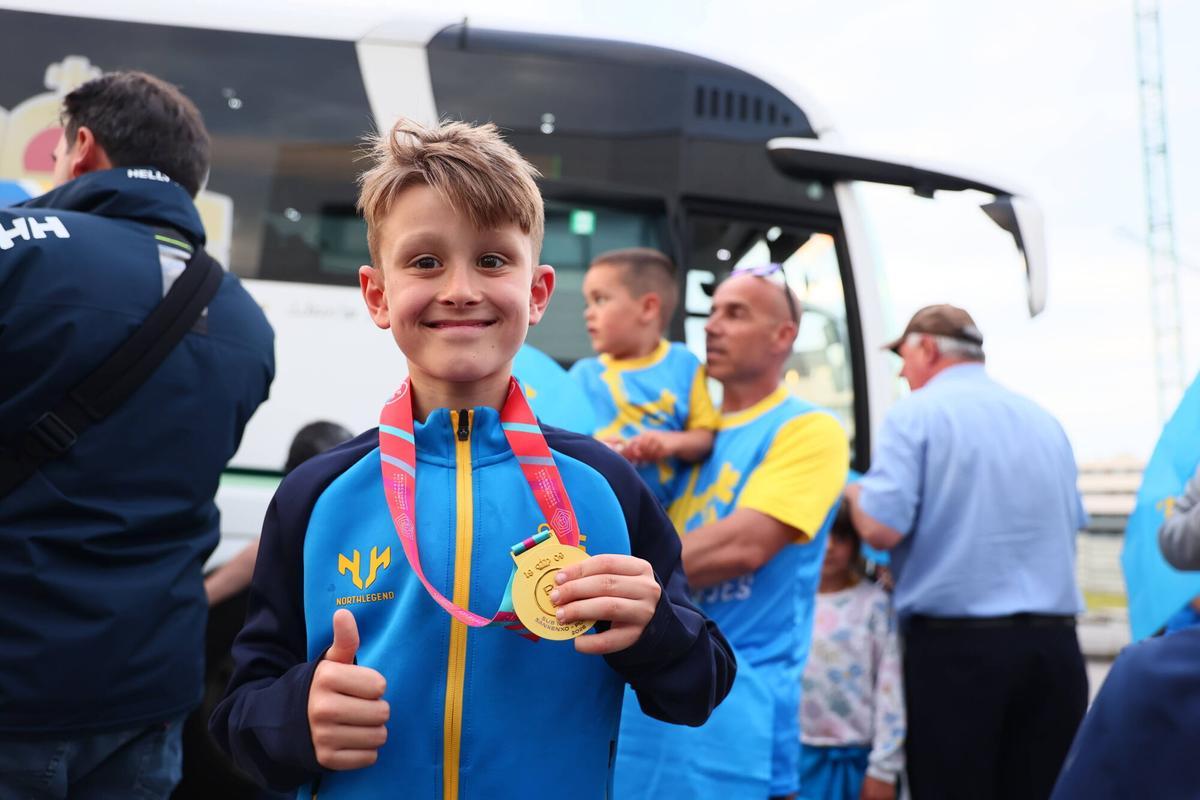 La selección sub-10 de Asturias se proclamó campeona de España de fútbol sala en Sanxenxo tras firmar un torneo impecable, culminado con una goleada ante Madrid y una remontada épica frente a Cataluña en semifinales