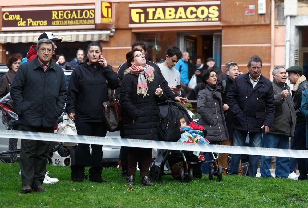 Incendio en un bazar chino de Oviedo.