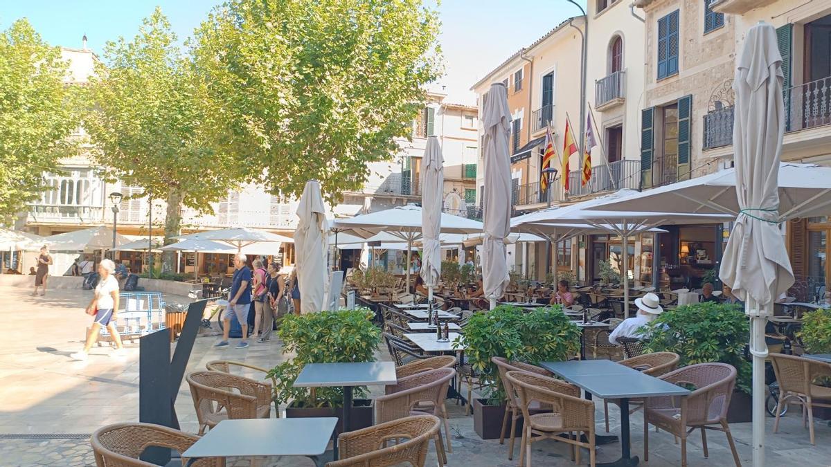 Sóller retirará las terrazas el sábado debido a la protesta antiturística.