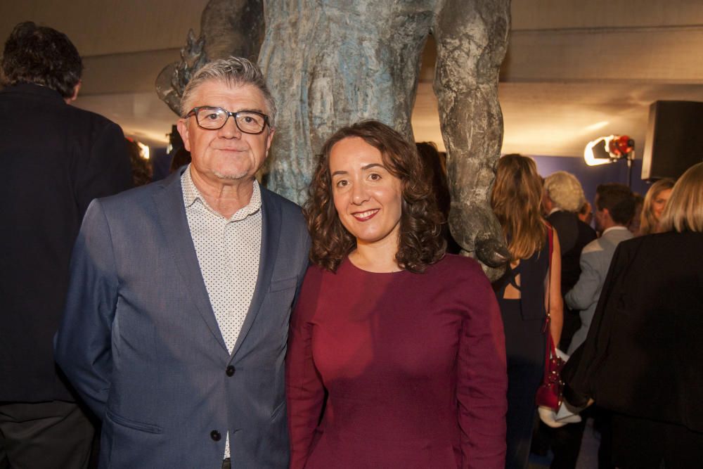 El director del Palau de la Música, Vicent Ros, y la concejala de Cultura de València, Glòria Tello.