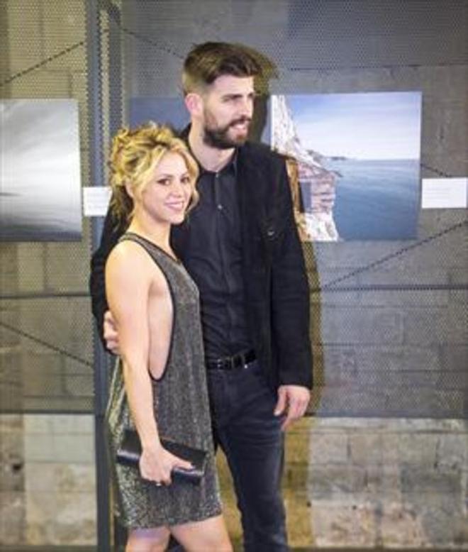 La cuarentona Shakira y treintañero Piqué