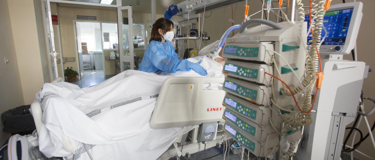 UCI del Hospital General de Alicante.