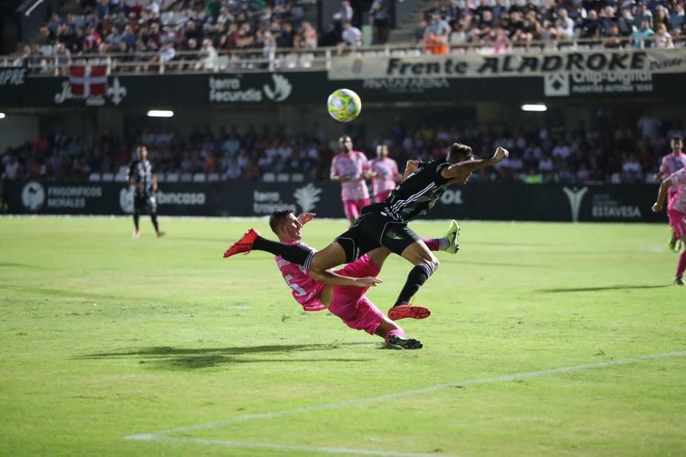El FC Cartagena da por bueno el empate