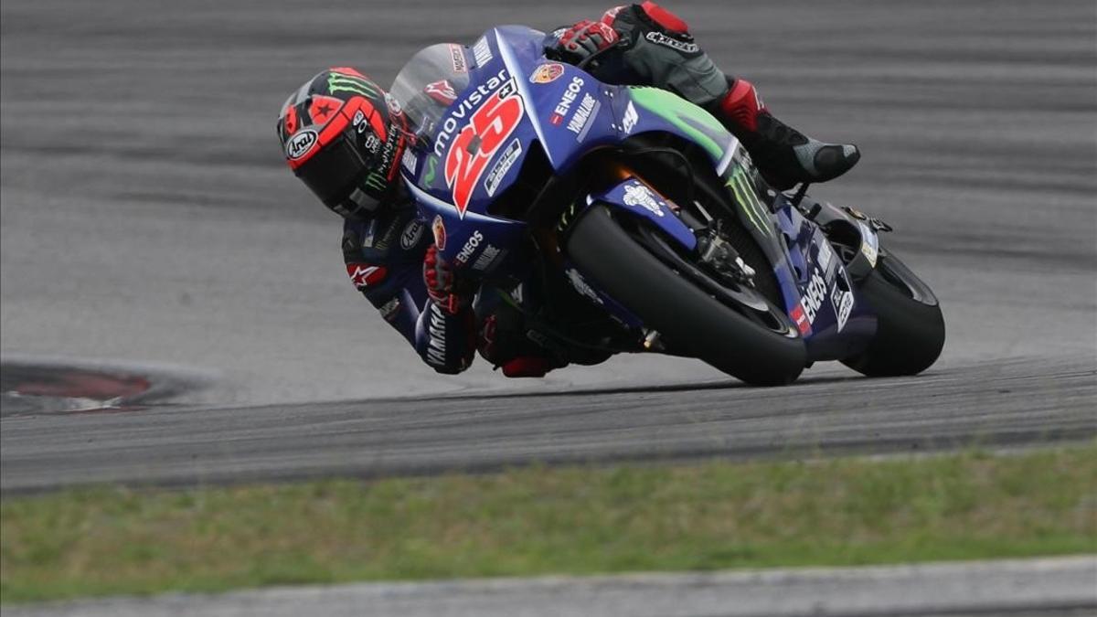 Viñales, durante las pruebas de pretemporada en Malasia con su Yamaha.