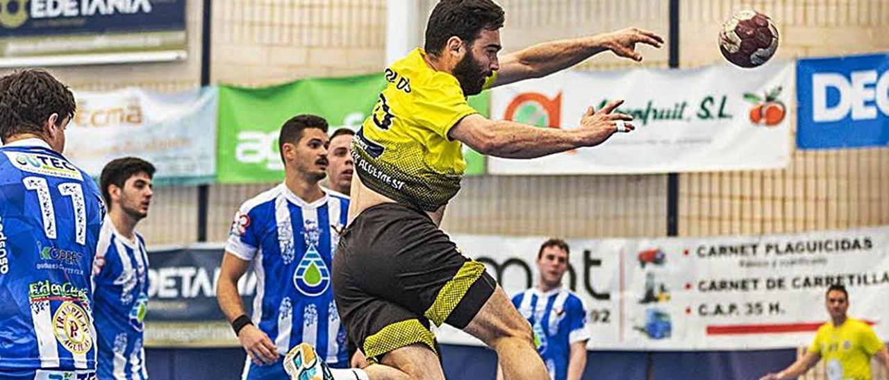 El Maristas Algemesí cree en el ascenso pese a la atípica temporada