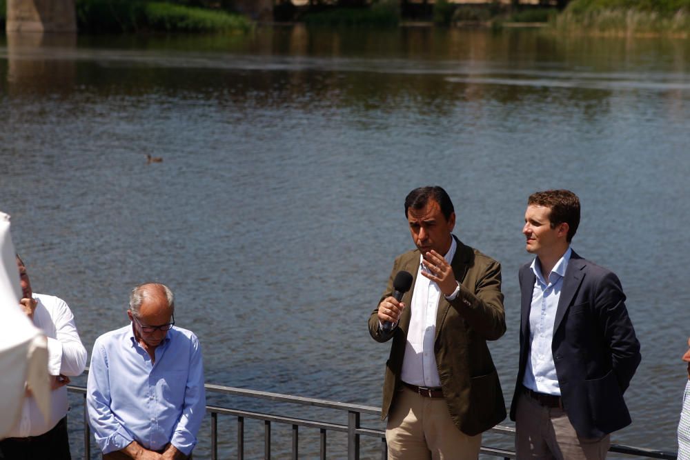 Visita de Pablo Casado y Martínez-Maíllo