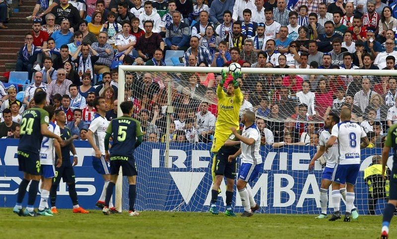 Sufrida victoria del Real Zaragoza contra el Sporting de Gijón