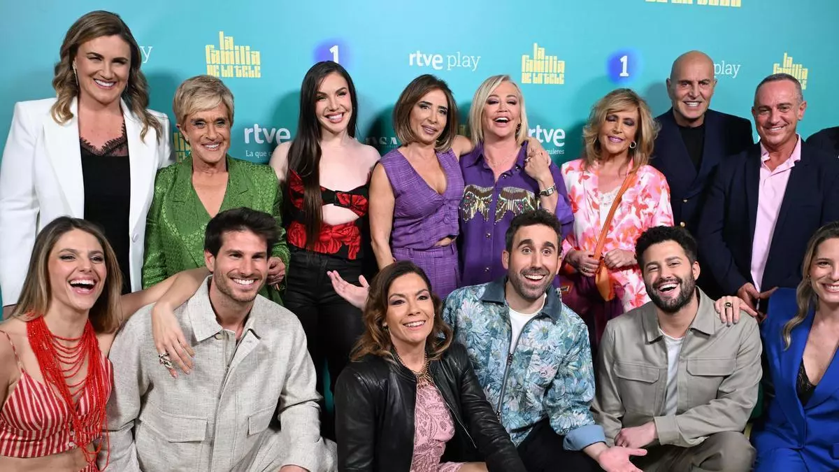 RTVE toma medidas con 'La familia de la tele': separa a Aitor Albizua e Inés Hernand de María Patiño