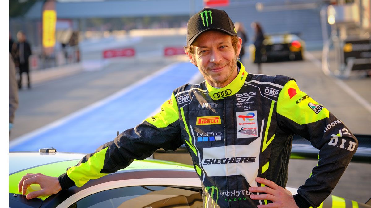 Valentino Rossi compite este fin de semana en Barcelona sobre cuatro ruedas