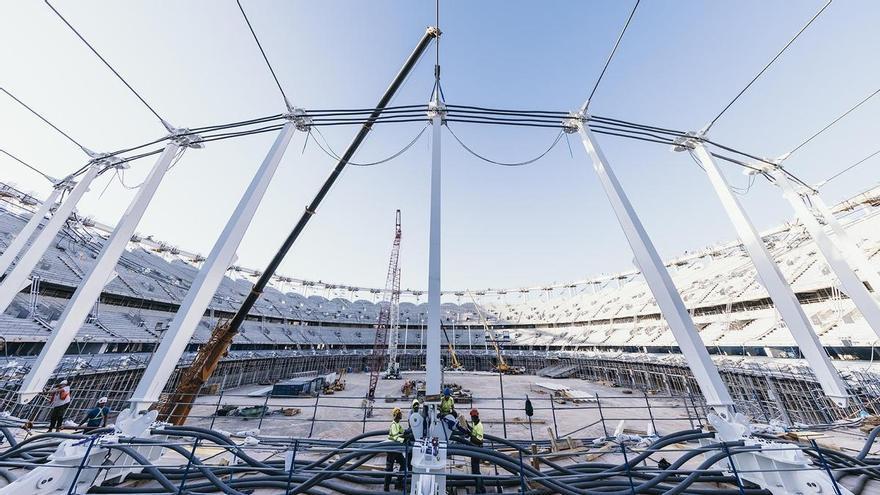 La futura cubierta del Nou Mestalla ya toma forma