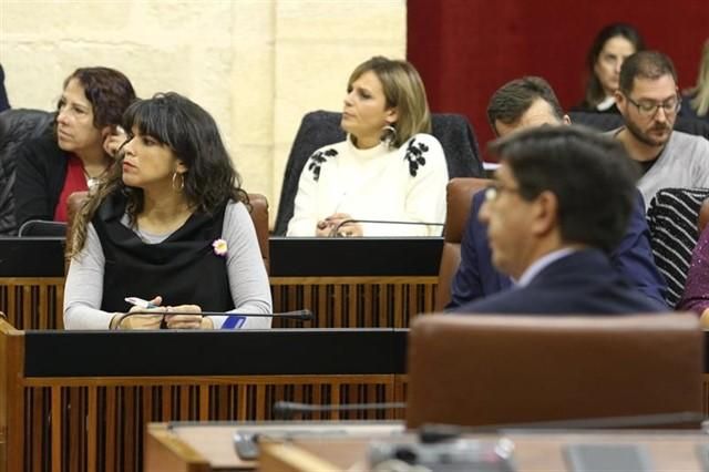 Teresa Rodriguez en el Parlamento andaluz.