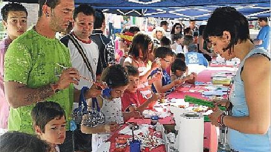 El Grau acoge un día de talleres infantiles, toros y rica gastronomía