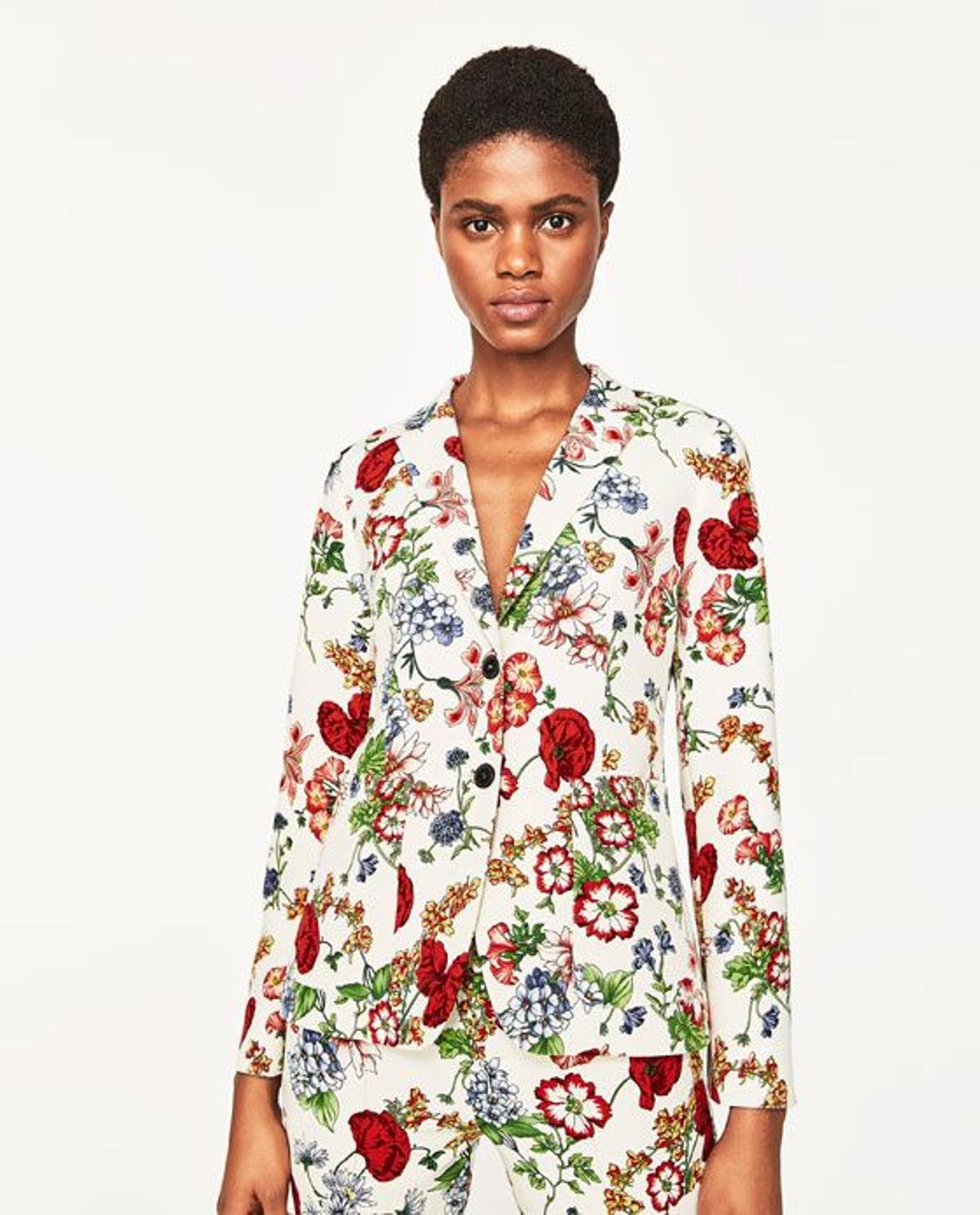 Americana estampada, Zara