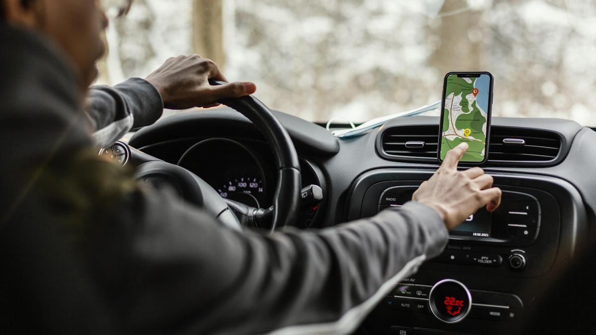 Usar tu móvil en el coche para grabar accidentes