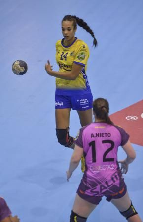 12/01/2019 LAS REMUDAS, TELDE. Balonmano Rocasa - Valladolid. FOTO: J. PÉREZ CURBELO  | 12/01/2019 | Fotógrafo: José Pérez Curbelo