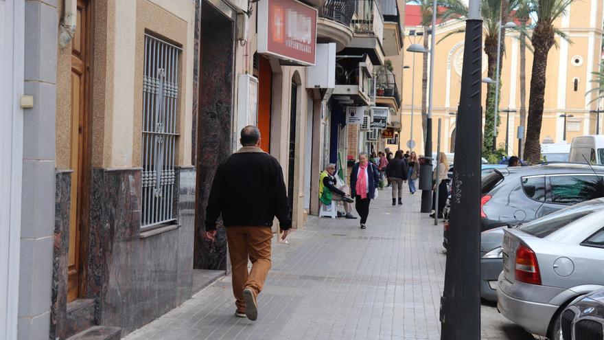 Detenido tras encañonar a la policía en un robo frustrado en un ‘super’ de Torrent