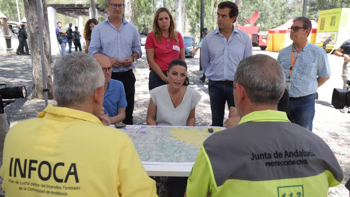 Los candidatos trasladan la campaña electoral al puesto de mando de Benahavís