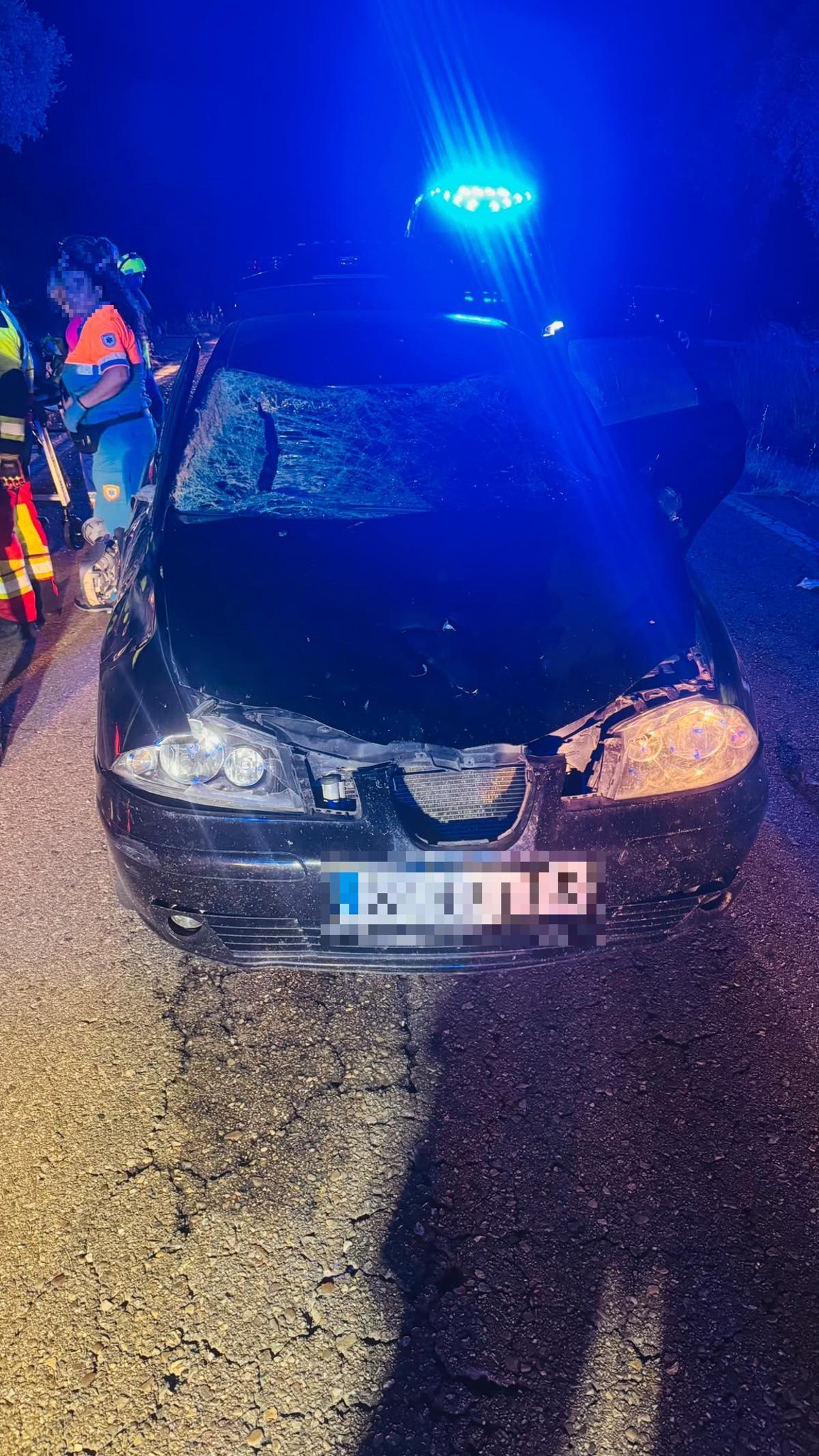 Galería | Así ha quedado el vehículo tras el accidente en Higuera de Vargas