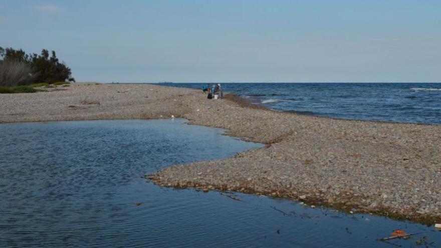 Un caudal ecológico &quot;insuficiente&quot; cierra el Millars al Mediterráneo desde Vila-real