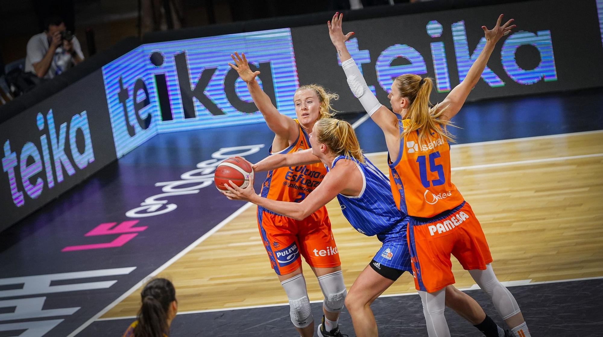 Final Supercopa LF Endesa Valencia Basket - Perfumerías Avenida