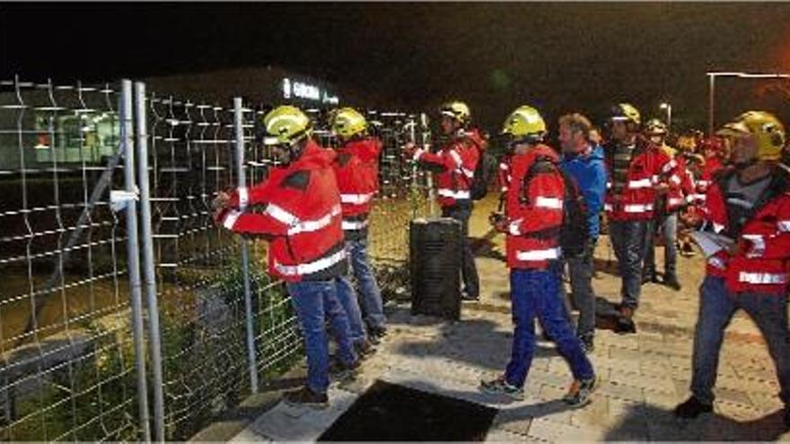 Els Bombers van queixar-se públicament de les manques de seguretat de l&#039;estació i el túnel del TAV.