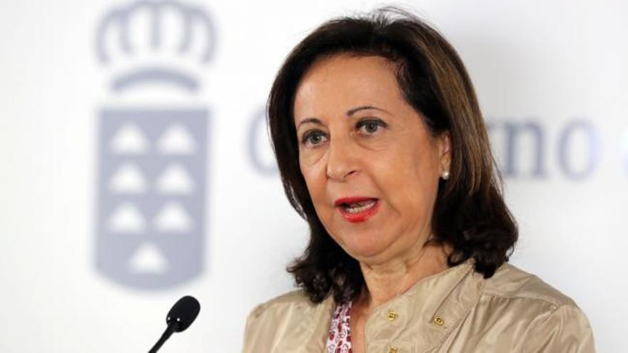 Margarita Robles admite posibles sanciones al Open Arms