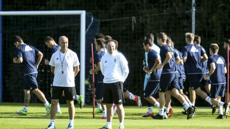 Entrenamiento del Real Oviedo en el Requexón