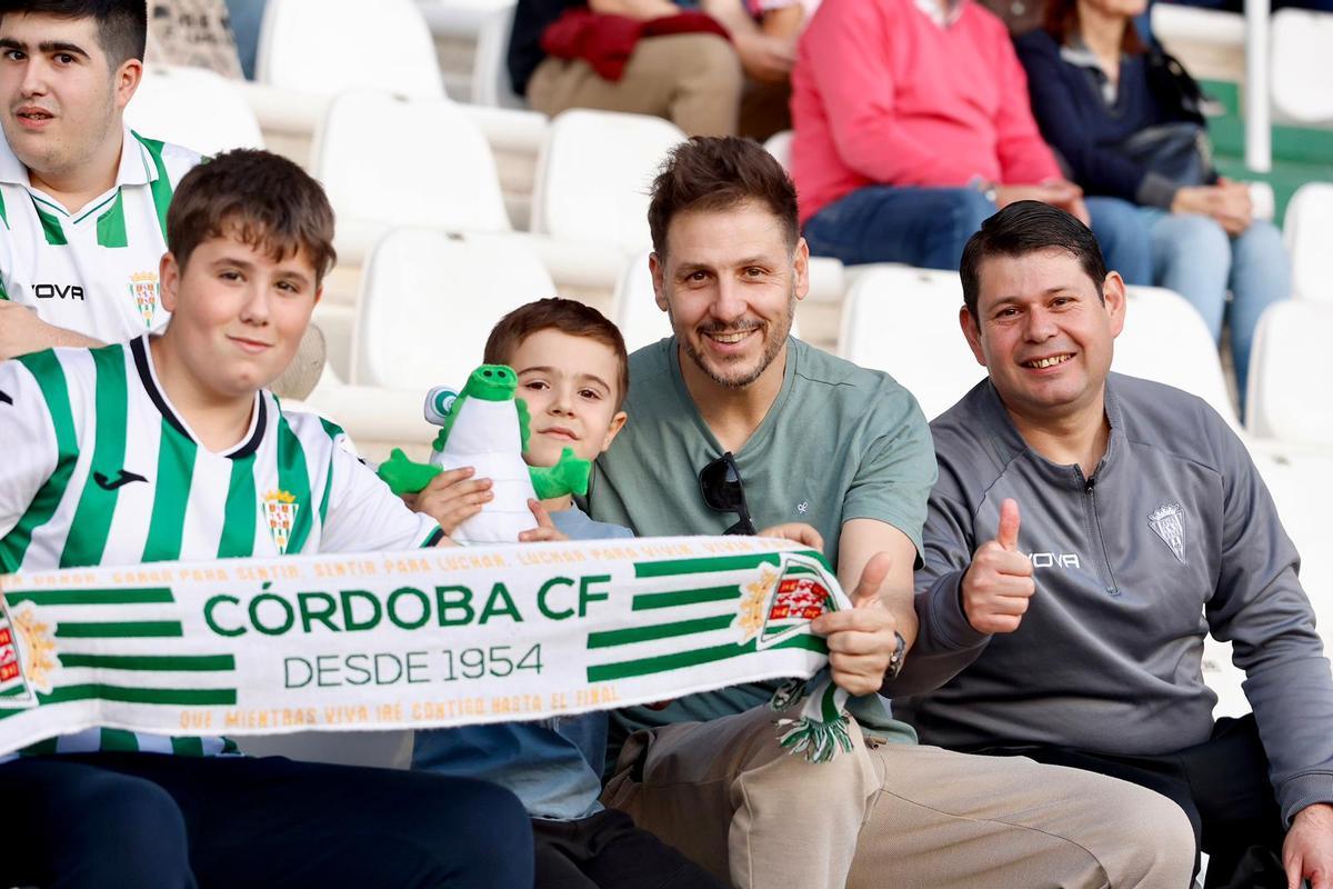 Córdoba CF-Albacete | Las imágenes de la afición en El Arcángel
