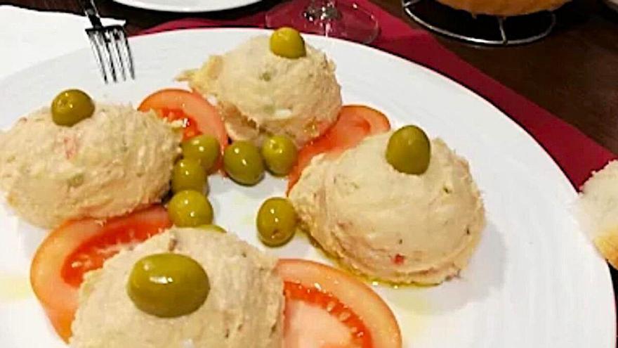 El restaurante favorito de Javier Gutiérrez cerca de A Coruña perfecto para una escapada gastronómica: "Una de las mejores ensaladillas"