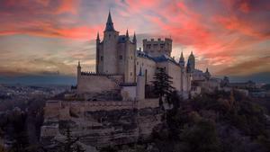 Amanecer en el Alcázar de Segovia.