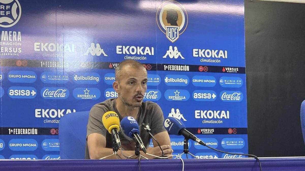 Beto Company, en la rueda de prensa previa al Hércules-Nàstic de la jornada 38.