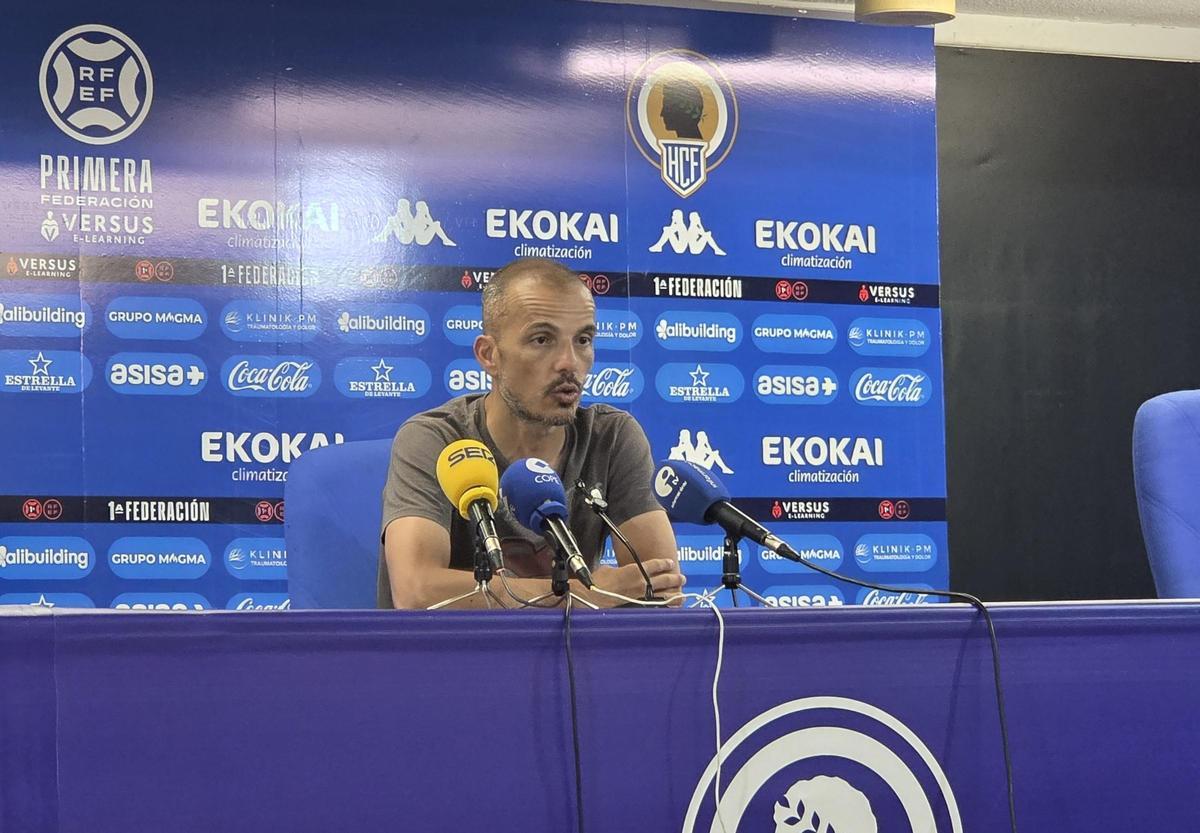 Beto Company, en la rueda de prensa previa al Hércules-Nàstic de la jornada 38.