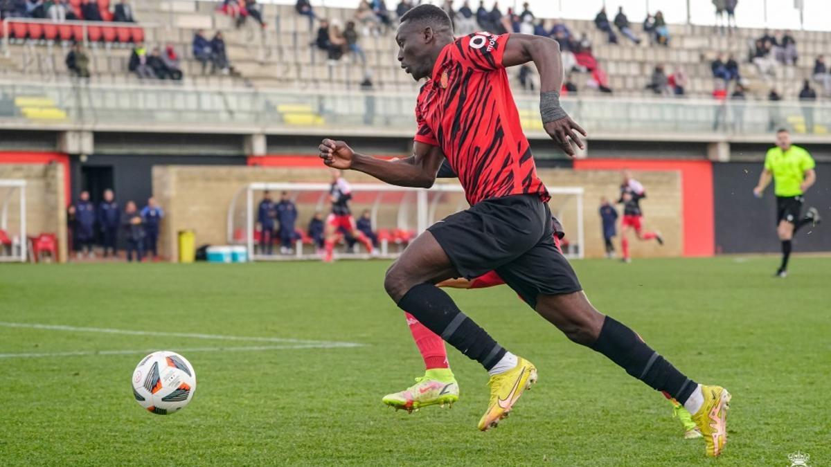 Diabate ha marcado el 2-1 momentáneo ante el Prat