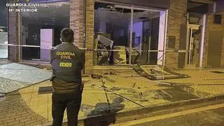 Asaltan con explosivos una sucursal bancaria en Casinos