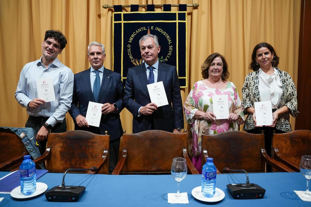 Pregón inaugural de la Feria del Libro Antiguo y de Ocasión en el Círculo Mercantil.