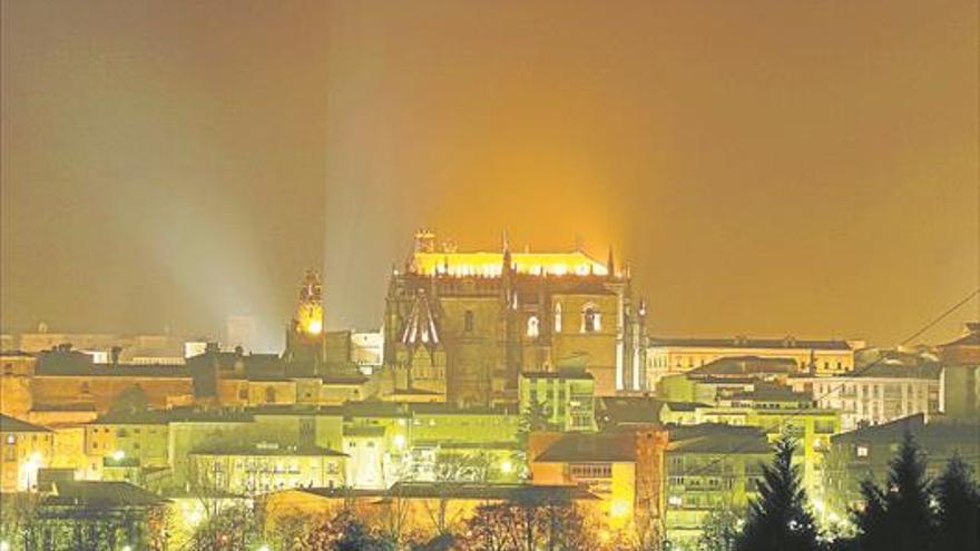 El ayuntamiento, Santo Domingo y Sol tendrán iluminación eficiente