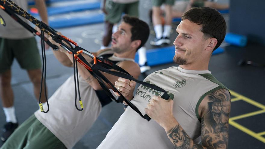 Rotaciones a la vista en el Villarreal: ¿quién puede descansar ante Osasuna?