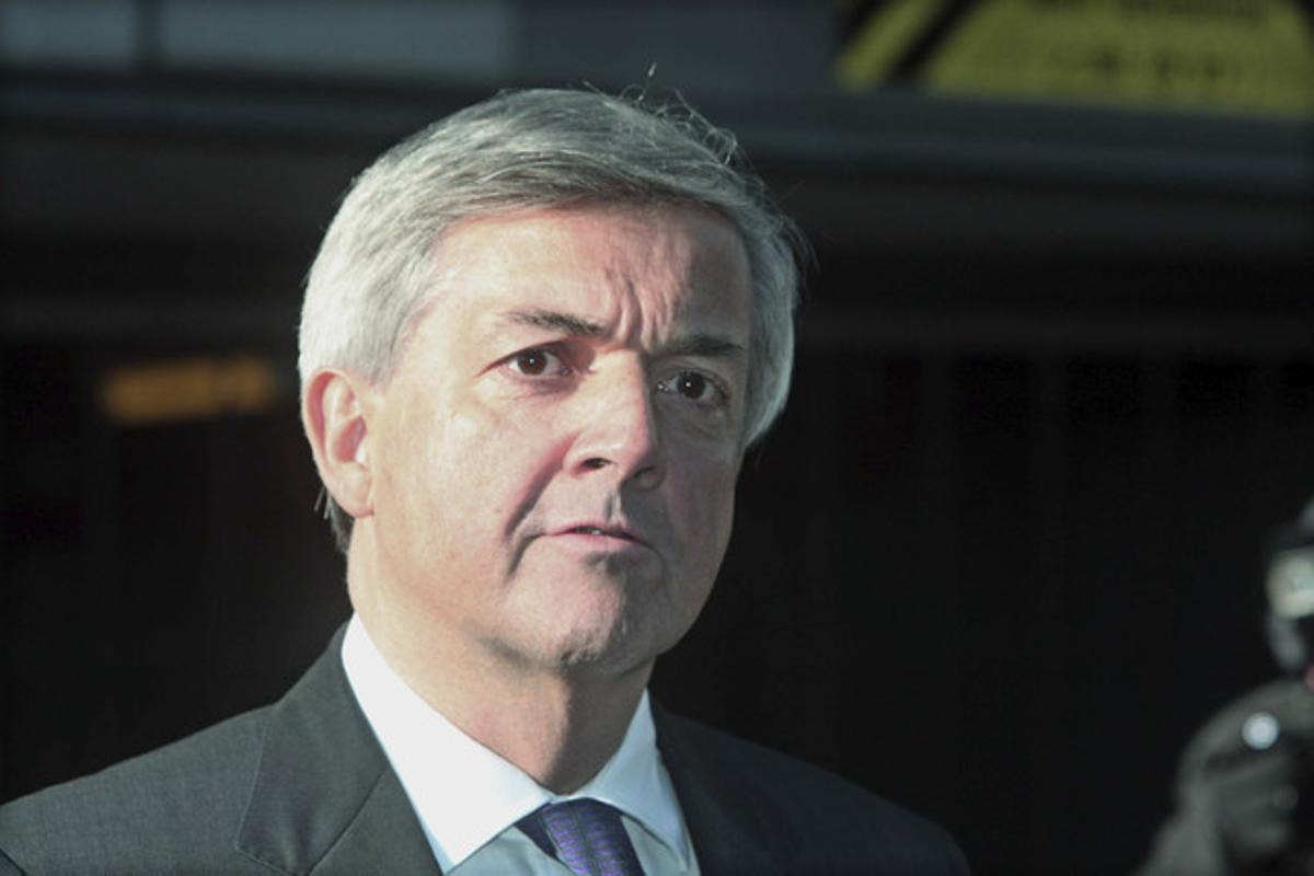 DIMITE EL MINISTRO DE ENERGÍA BRITÁNICO POR OCULTAR UNA INFRACCIÓN DE TRÁFICO