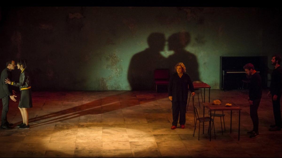 Imagen de la obra 'Sol Solet' dirigida por Carlota Subirós e incluida en la programación de Teatres en Xarxa