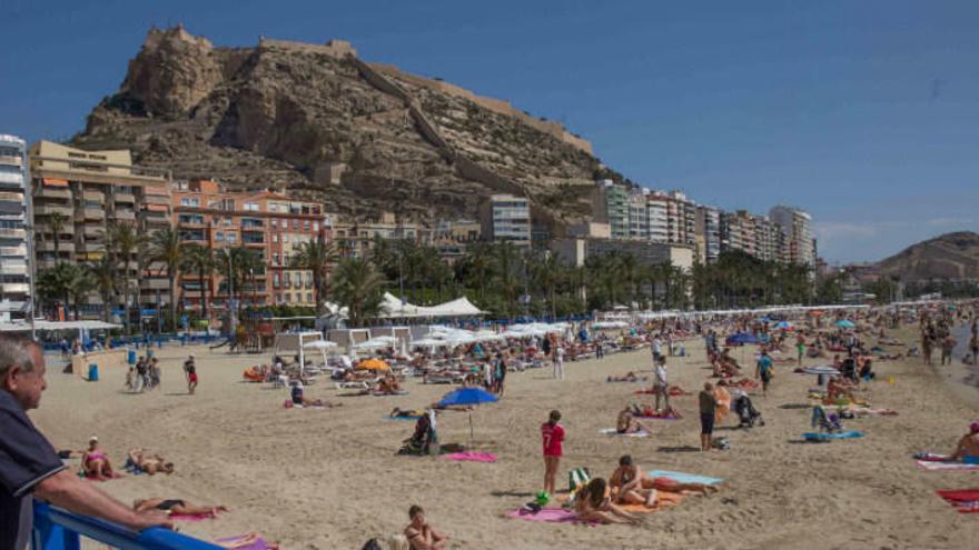 Alicante rozará los 35 grados durante una semana