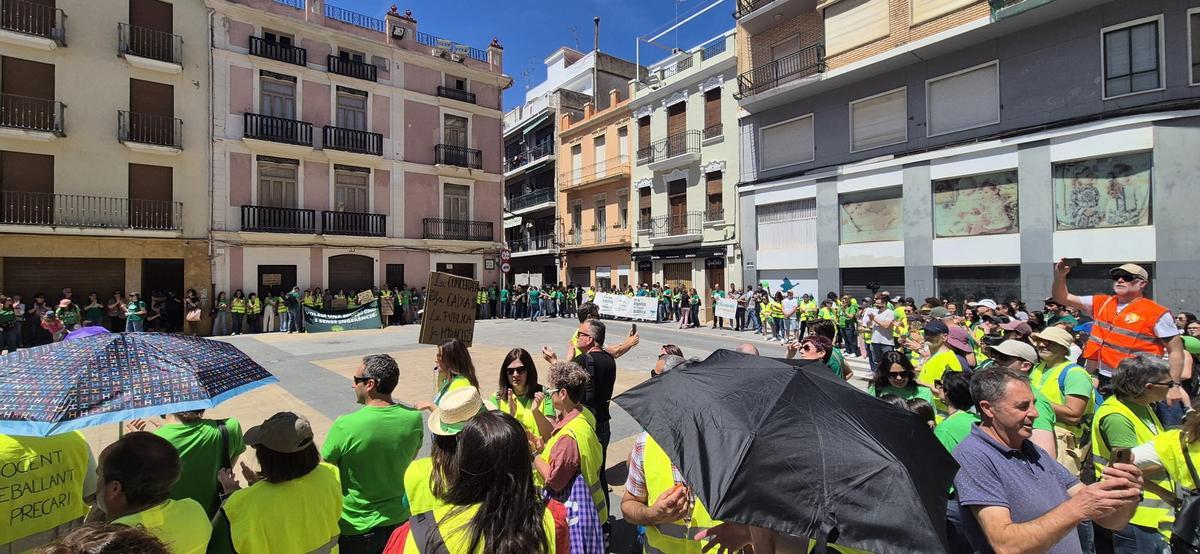 La Plaça Major ha acogido la concentración final de la manifestación.
