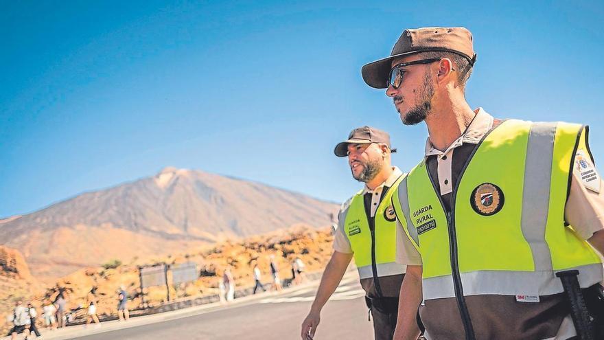 Teide National Park Overhauls Management With Strict New Surveillance Model