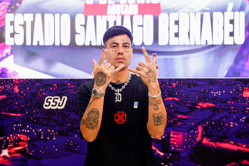 Duki en la rueda de prensa de su concierto en el Estadio Santiago Bernabéu
