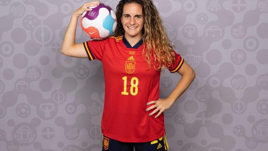 Tere Abelleira, con la equipación de la selección española. // FDV